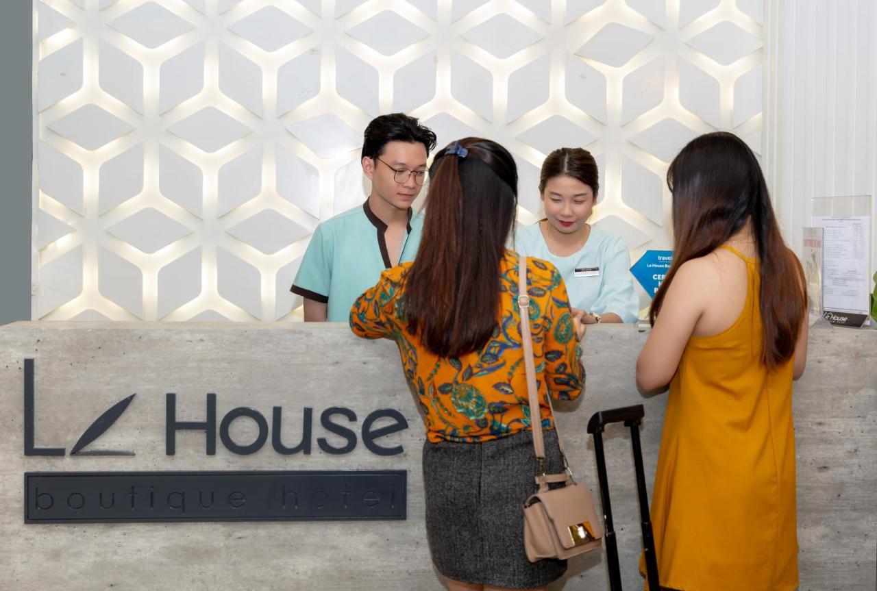 Le House Boutique Hotel - 100M To The Beach Da Nang Exteriör bild