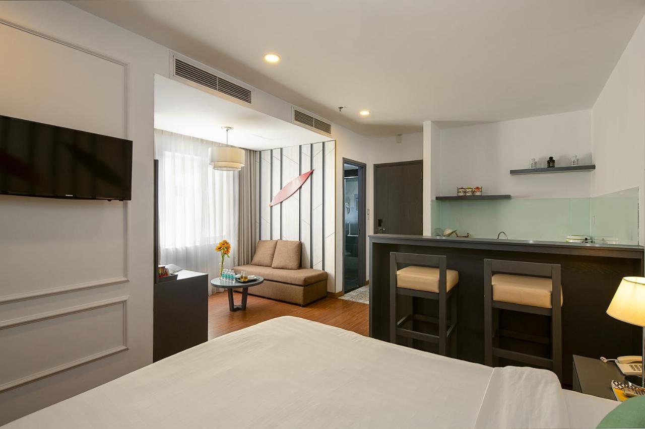 Le House Boutique Hotel - 100M To The Beach Da Nang Exteriör bild
